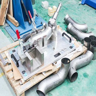 Máquina de corte por láser 3D para tuberías, corte de arco y corte de agujeros de tuberías metálicas de forma especial