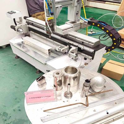 Máquina de corte con mandíbula neumática